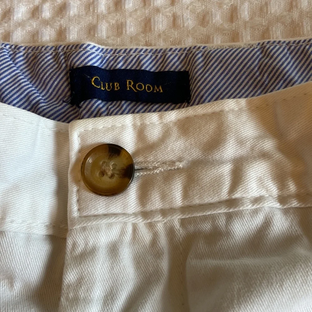 Club Room Flat Front Bermuda Shorts Size 29 WHITE EUC